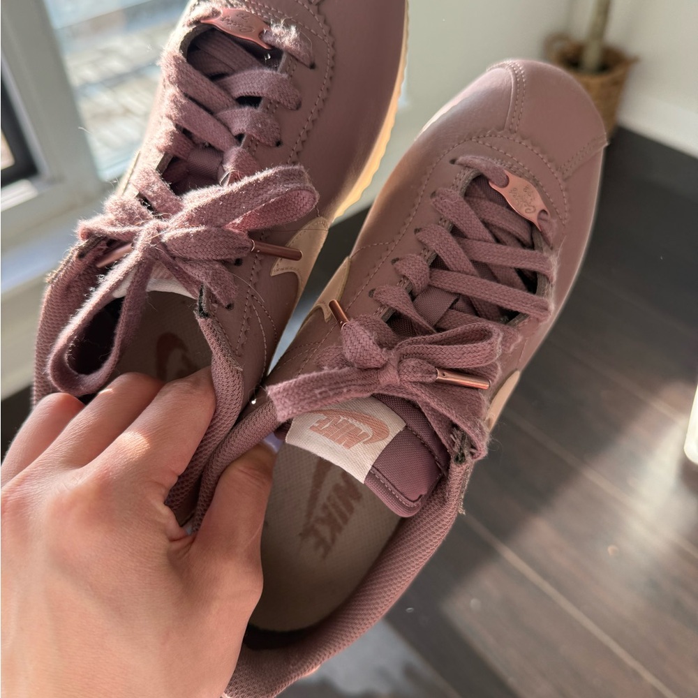 Nike Women's Cortez ‘72 in Mauve